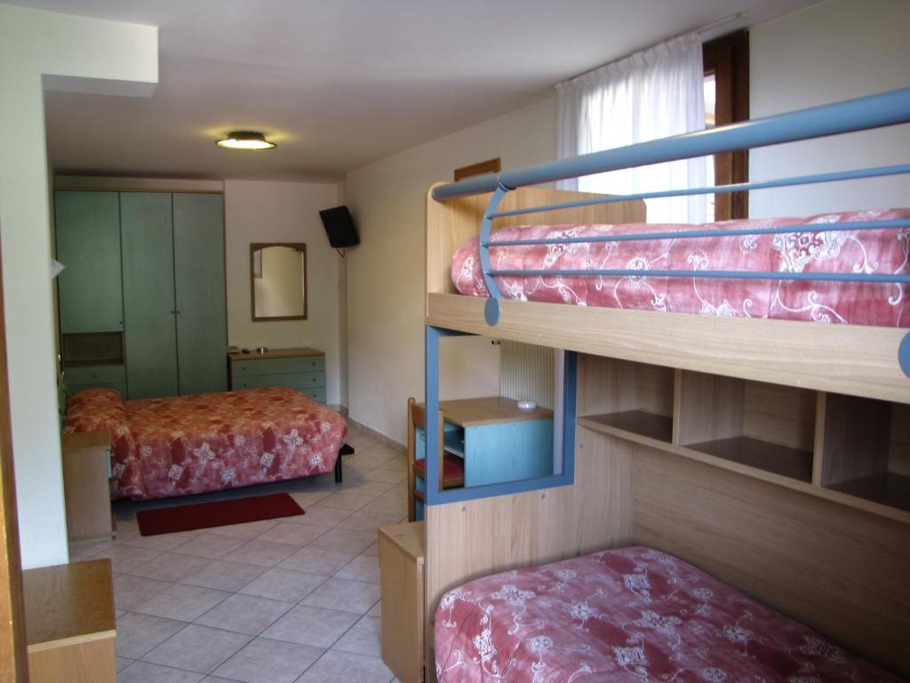 Hotel Serena Dimaro Rom bilde