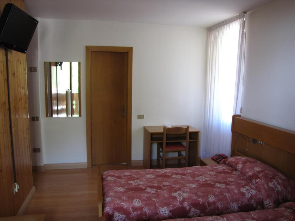 Hotel Serena Dimaro Rom bilde
