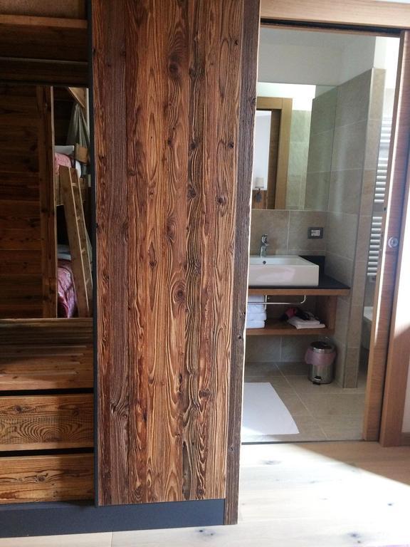 Hotel Serena Dimaro Eksteriør bilde