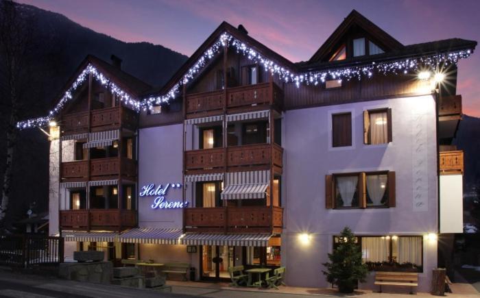 Hotel Serena Dimaro Eksteriør bilde